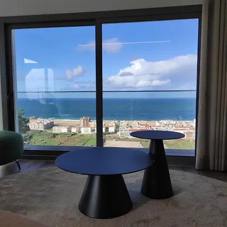 Afrodite Styling Penthouse Apartment *