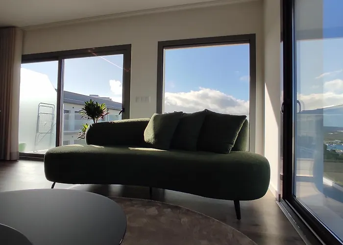 Afrodite Styling Penthouse Apartment *